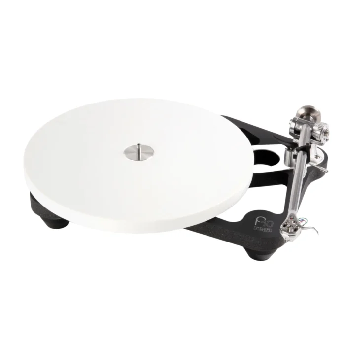 Rega Planar 10 Turntable - Imagen 1