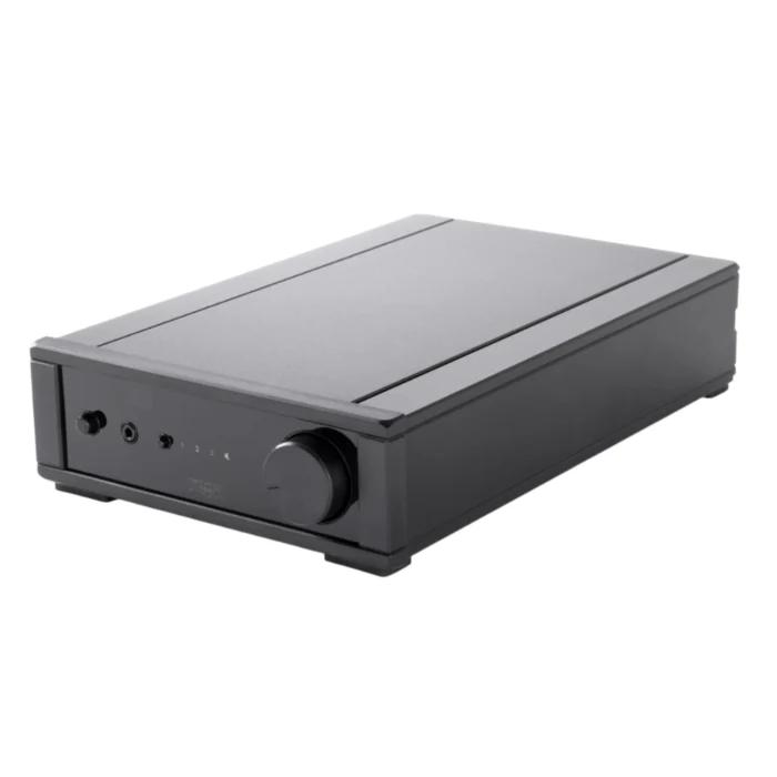 Rega io Integrated Amplifier - Imagen 1