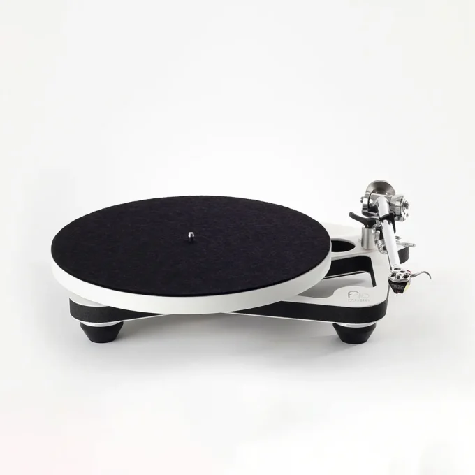 Rega Planar 10
